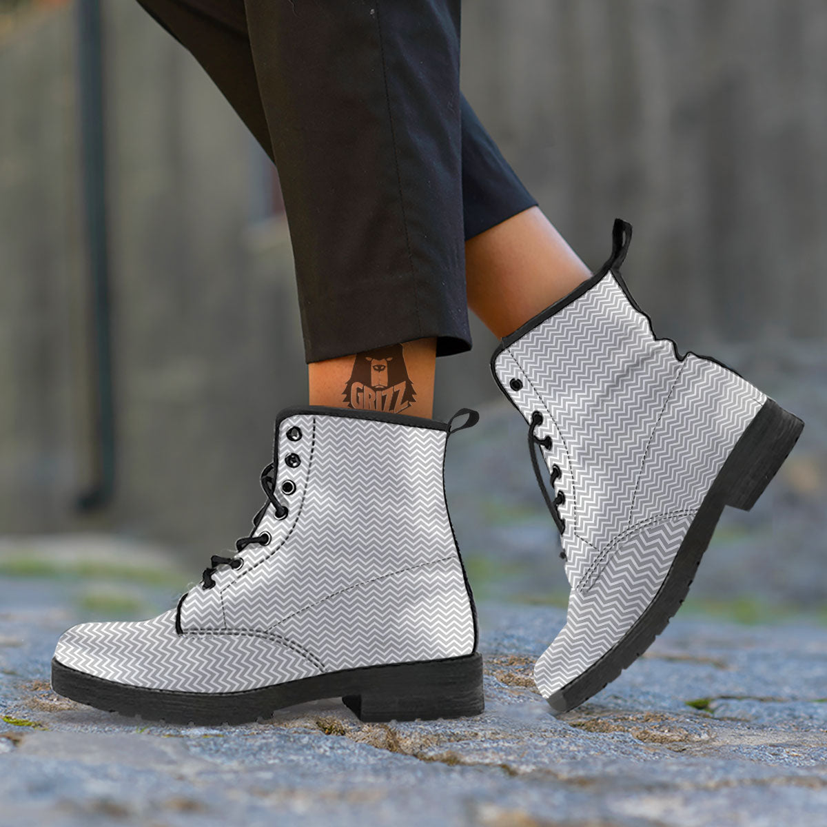 Zigzag White And Grey Print Pattern Leather Boots-grizzshop