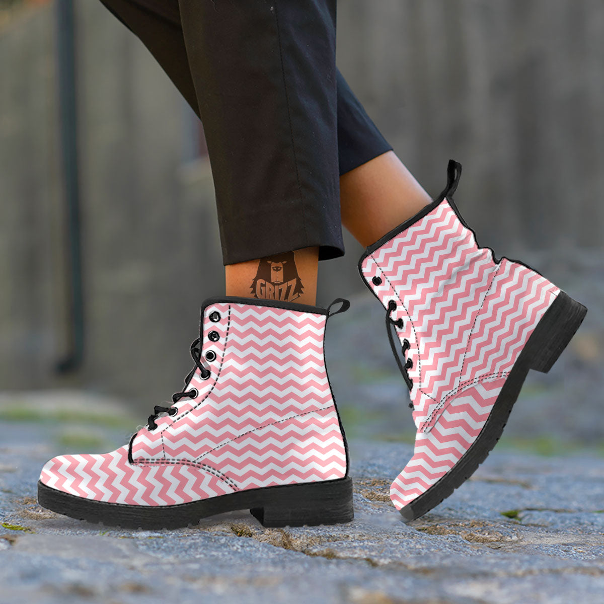 Zigzag White And Pink Print Pattern Leather Boots-grizzshop