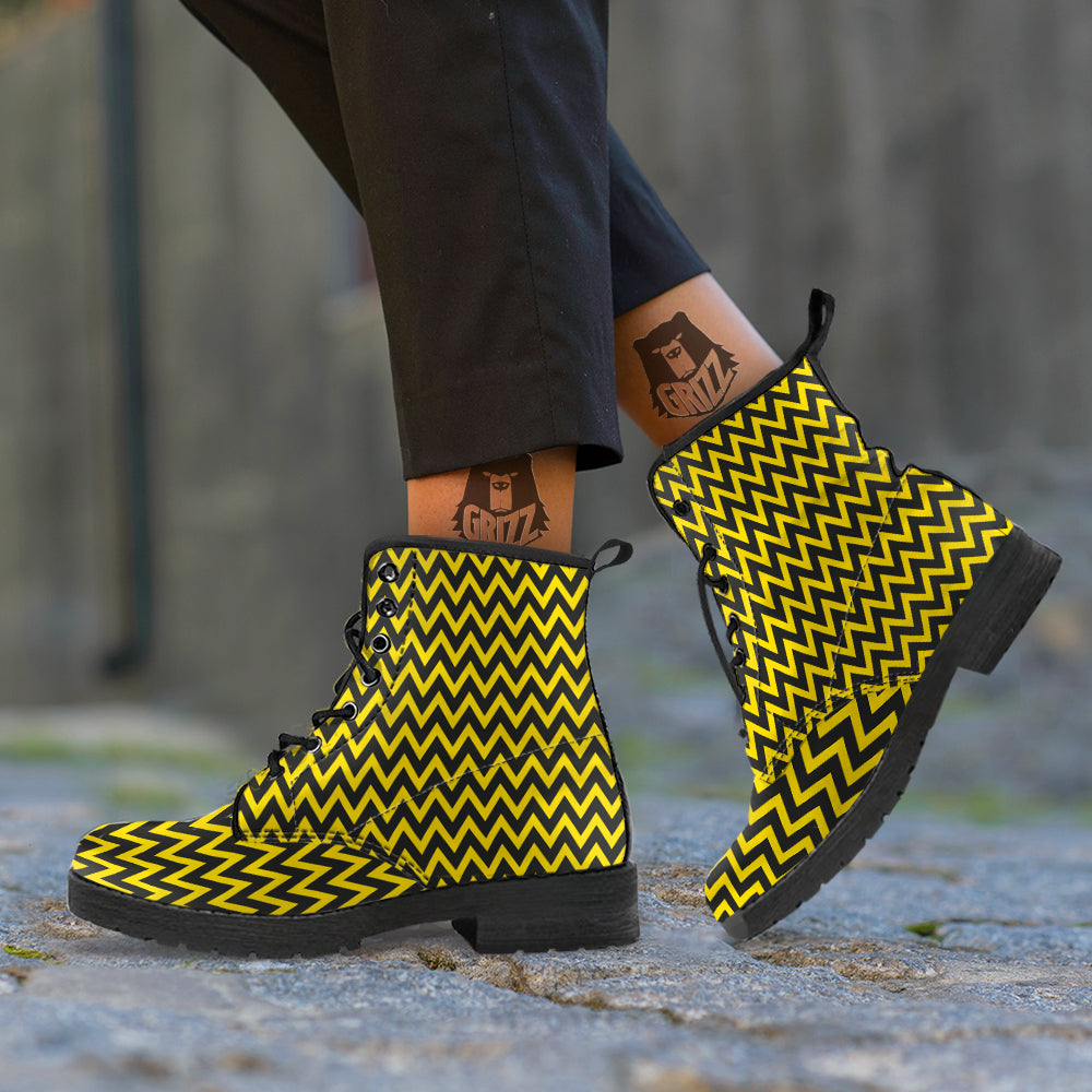 Zigzag Yellow And Black Print Pattern Leather Boots-grizzshop
